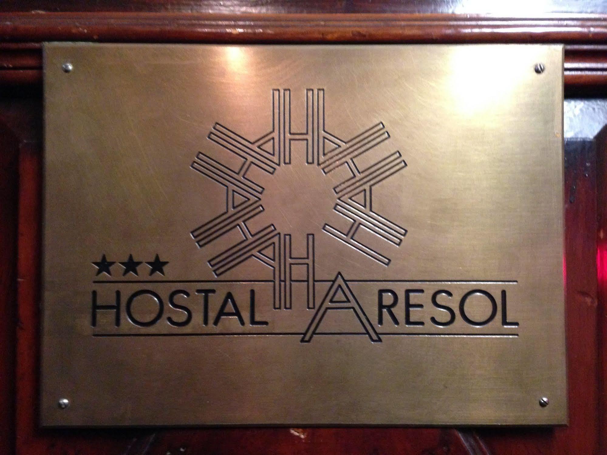 Hostal Aresol Madrid Kültér fotó